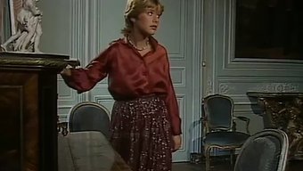 Charlotte'In Külotlarını Içeren Retro Fransız Klasiği