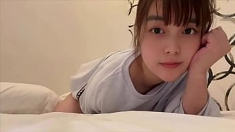 Momoka'Nın Pj'Lerde Solo Seks Şovu Ve Cinsel Arzularının Itirafı