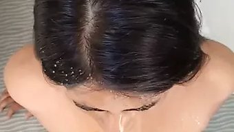 Mastürbasyon Yapan Hintli Hizmetçi Hd'De Işedi