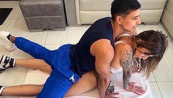 Kaslı Spor Hocasının Minyon Latin Güzeli Angel Cruz Ile Yoğun Bir Seansı