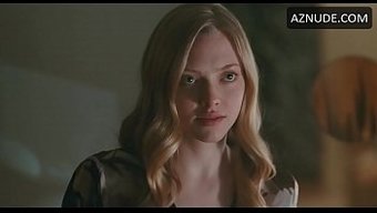 Chloe'De Amanda Seyfried'In Spermlerle Dolu Cowgirl Sürüşü