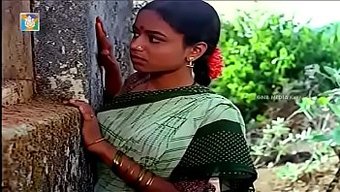 Kannada Filmi Anubhava, Romantik Ve Duygusal Sahneler Sunuyor, Indirilebilir Durumda.