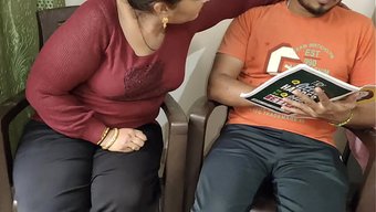 Sınıfta Öğretmenle Ilk Kez Seks, Yasak Bir Hint Fantezisi.