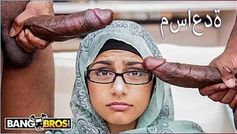 Mia Khalifa Ve Iki Siyah Yarrağıyla Vahşi Bir Irklararası Üçlüde