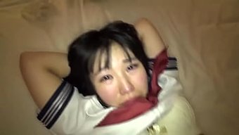 Japonya'Dan Tatlı Asyalı Gençler Seksi Videolarda