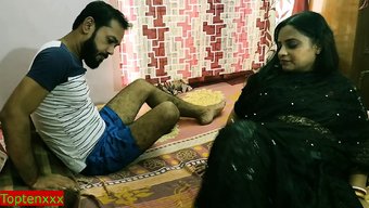 18 Yaşındaki Hintli Bebek Bakıcısı Sikişiyor Ve Içine Boşalıyor