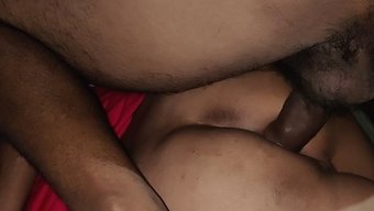 Genç Bir Hint Kızı Için Ilk Kez Anal Sikiş