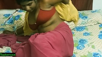 Gizli Kamera, Desi Bhabhi'Nin Inanılmaz Oral Ve Kirli Konuşma Becerilerini Yakalıyor