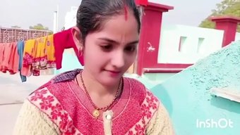 Genç Hintli Kız Reshma Bhabhi'Nin Sıcak Solo Ve Biseksüel Karşılaşmaları