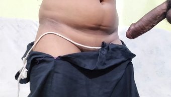 Büyük Göğüslü Hint Bhabhi, Derleme Bir Videoda Sert Bir Şekilde Beceriliyor