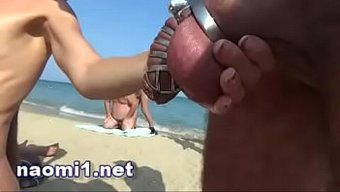 Çıplak Kumsalda Swingers Orgisi: Idrar Ve Boşalma Galerisi