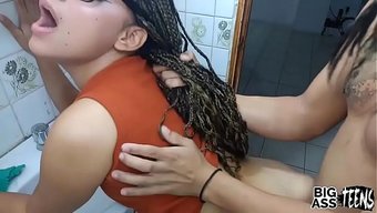 Üvey Kız Kardeşimle Ve Onun Koca Götüyle Sikişmeye Hazırdım Xvideos