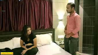Hint Bhabhi, Bu Sıcak Cuckold Videosunda Devarı Tarafından Poposundan Beceriliyor