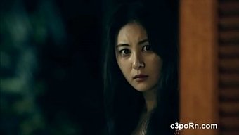Genç Ünlülerin Yer Aldığı Bir Japon Filminden En Sıcak Seks Sahnelerini Keşfedin