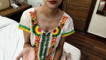 Hint Üvey Kız Kardeşi, Kardeşi Tarafından Cowgirl Pozisyonunda Sert Bir Şekilde Beceriliyor